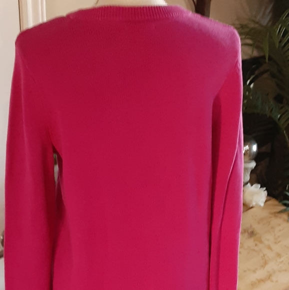 NWT, Tommy Hilfiger, Fuscia Red, Cotton Cable Knit Sweater, Size Medium - Picture 5 of 9